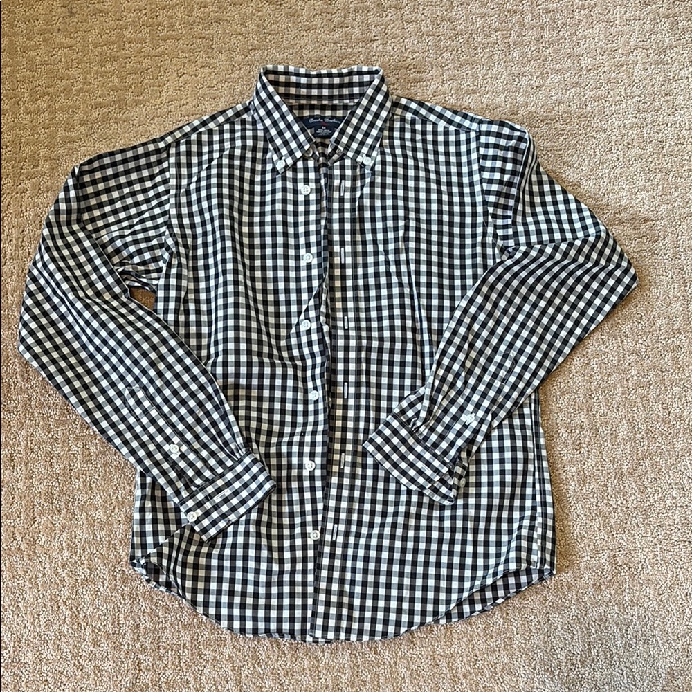 Euc boys brooks brothers Black and White Checkered Shirt, size M
